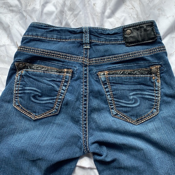 Silver Jeans Suki High Slim Fit - Picture 5 of 5